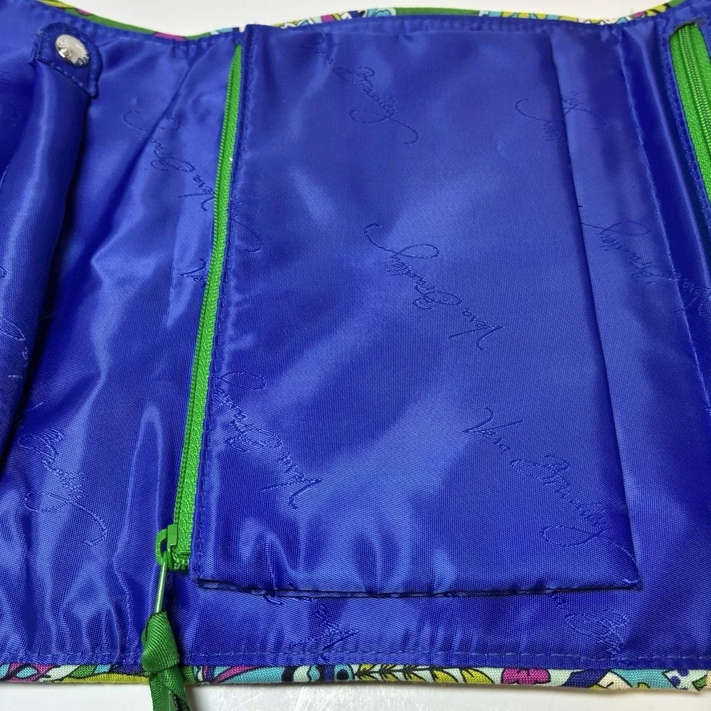 Vera Bradley All Wrapped Up Jewelry Roll Travel Case Emerald Paisley Green